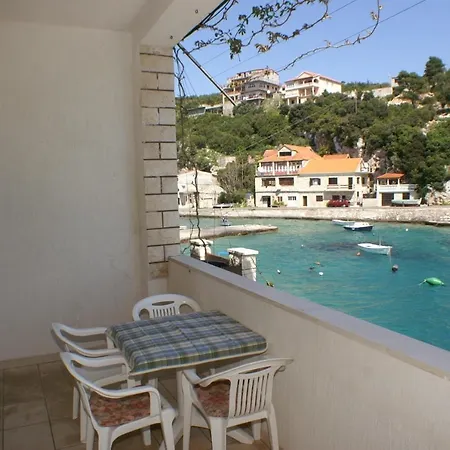 Apartment By The Sea Zavalatica, Korcula - 4419 Zavalatica